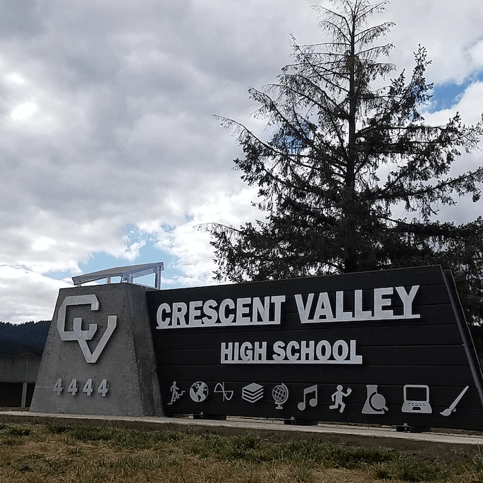 crescent-valley-high-school-sign